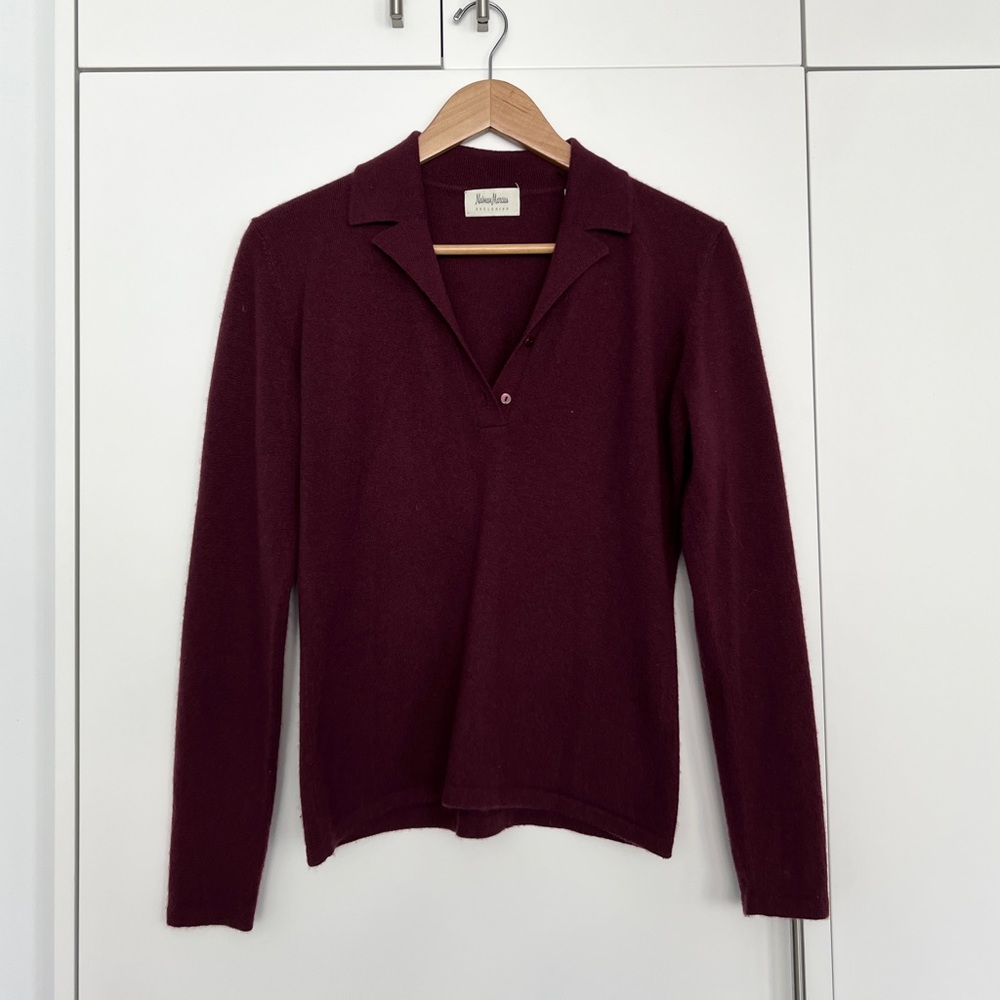 Neiman Marcus 100% Cashmere polo sweater